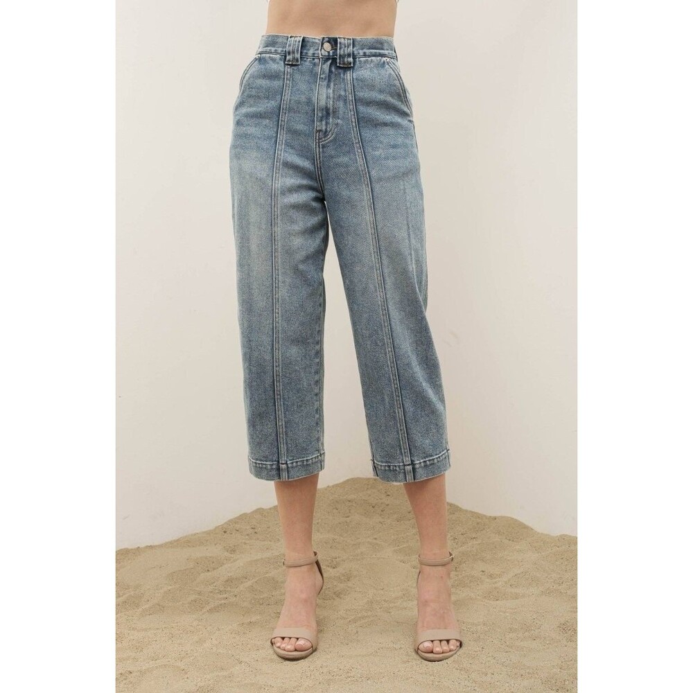 Center Seam Cropped Jeans